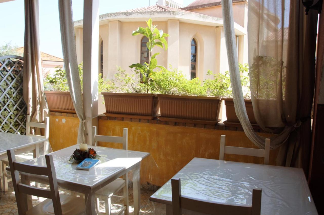 Hotel Sa Cralla Villasimius Bagian luar foto