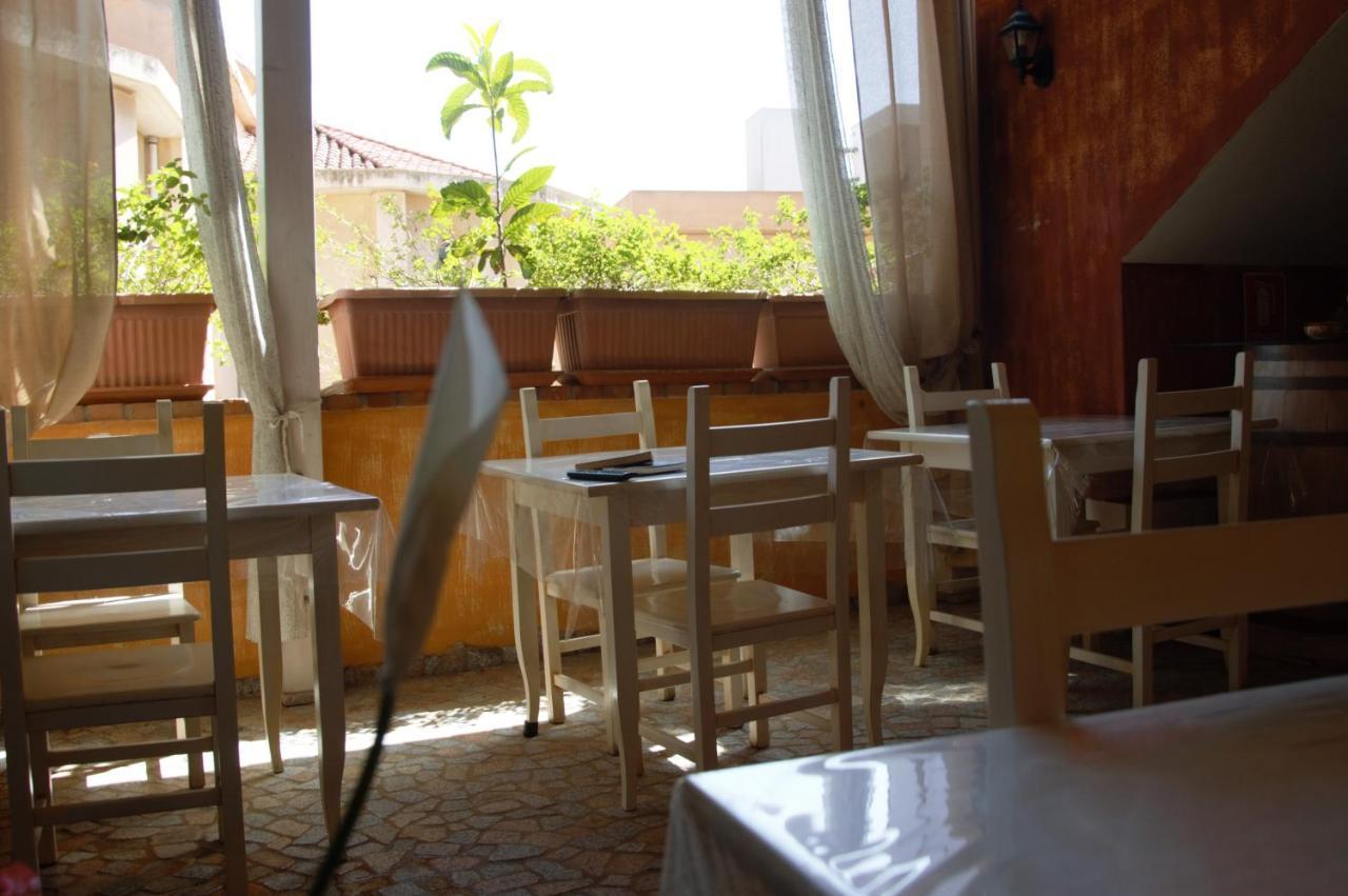 Hotel Sa Cralla Villasimius Bagian luar foto