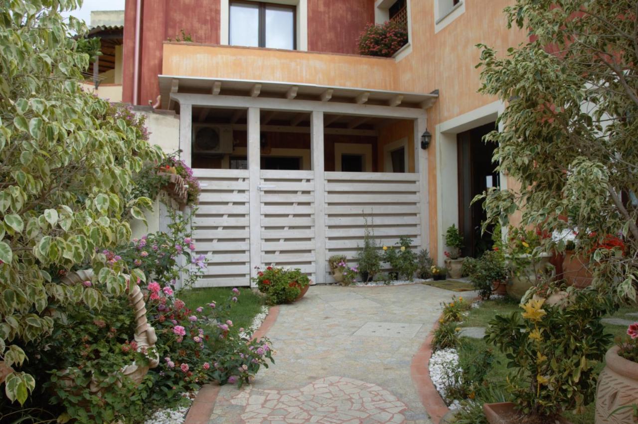 Hotel Sa Cralla Villasimius Bagian luar foto